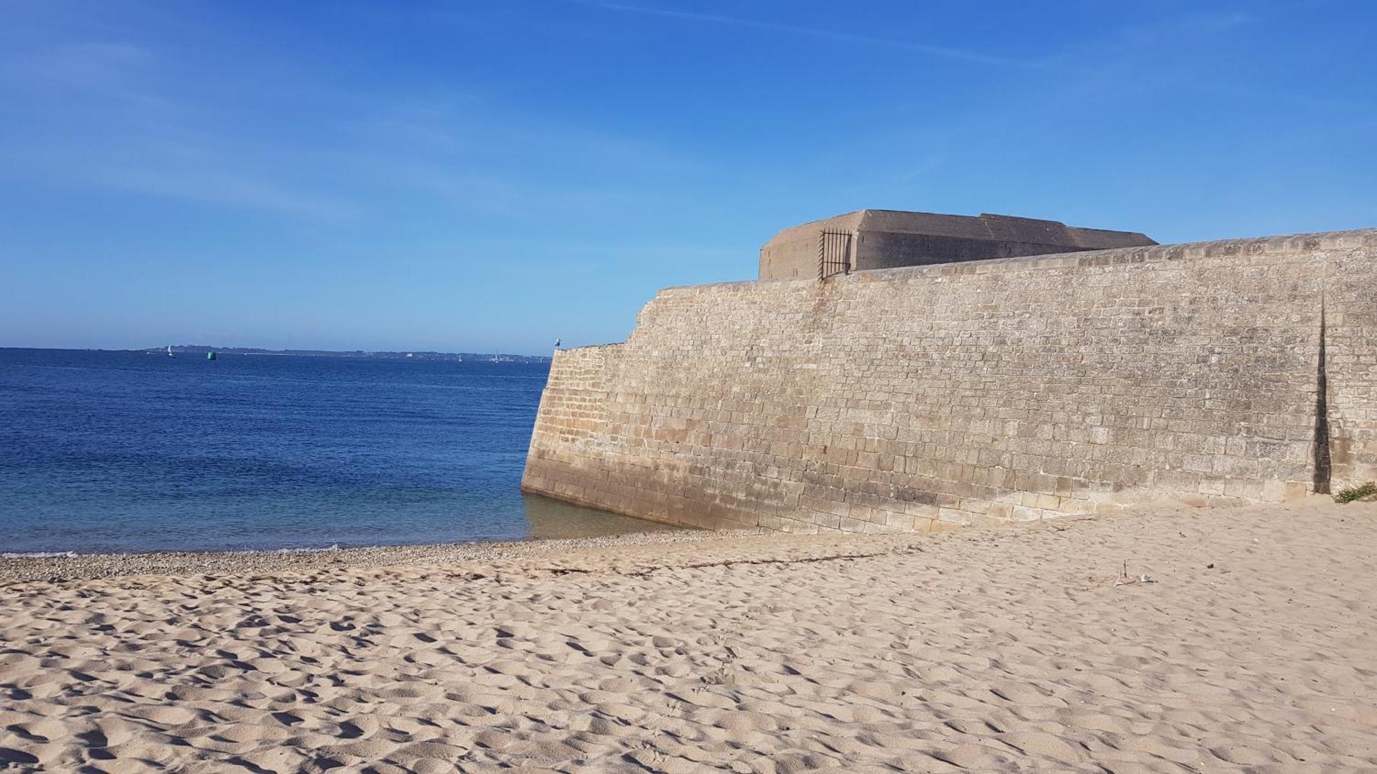 Location Saisonniere Pres De La Mer Avec Rooftop Riantec Luaran gambar